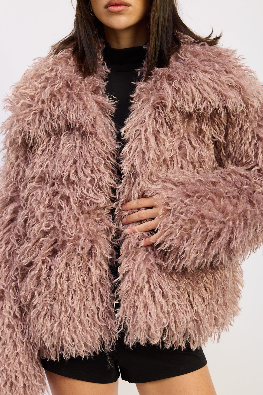 Mauve Shaggy Faur Fur Coat With Collar
