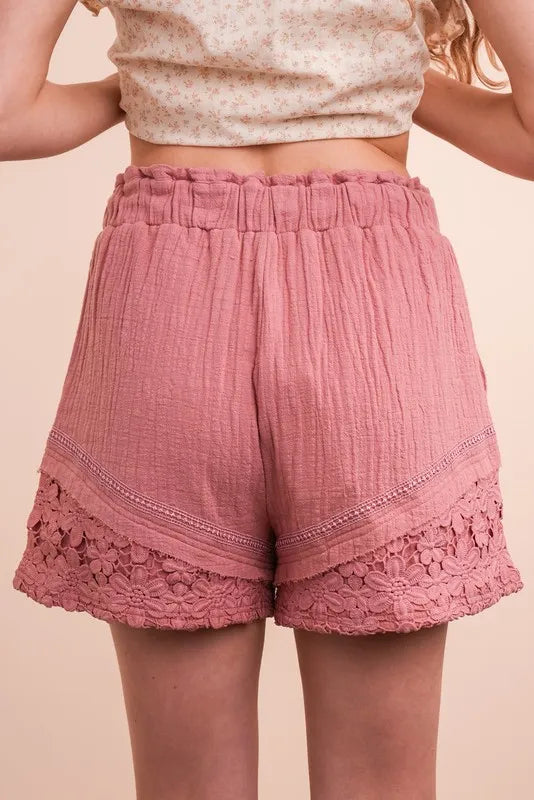 Mauve Very J Lace Contrast Detail Woven Shorts 1