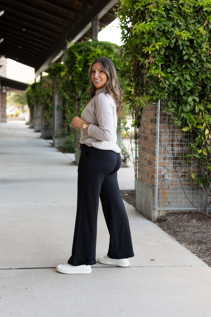 The Jenna Comfy Wide Leg Fleece Pants