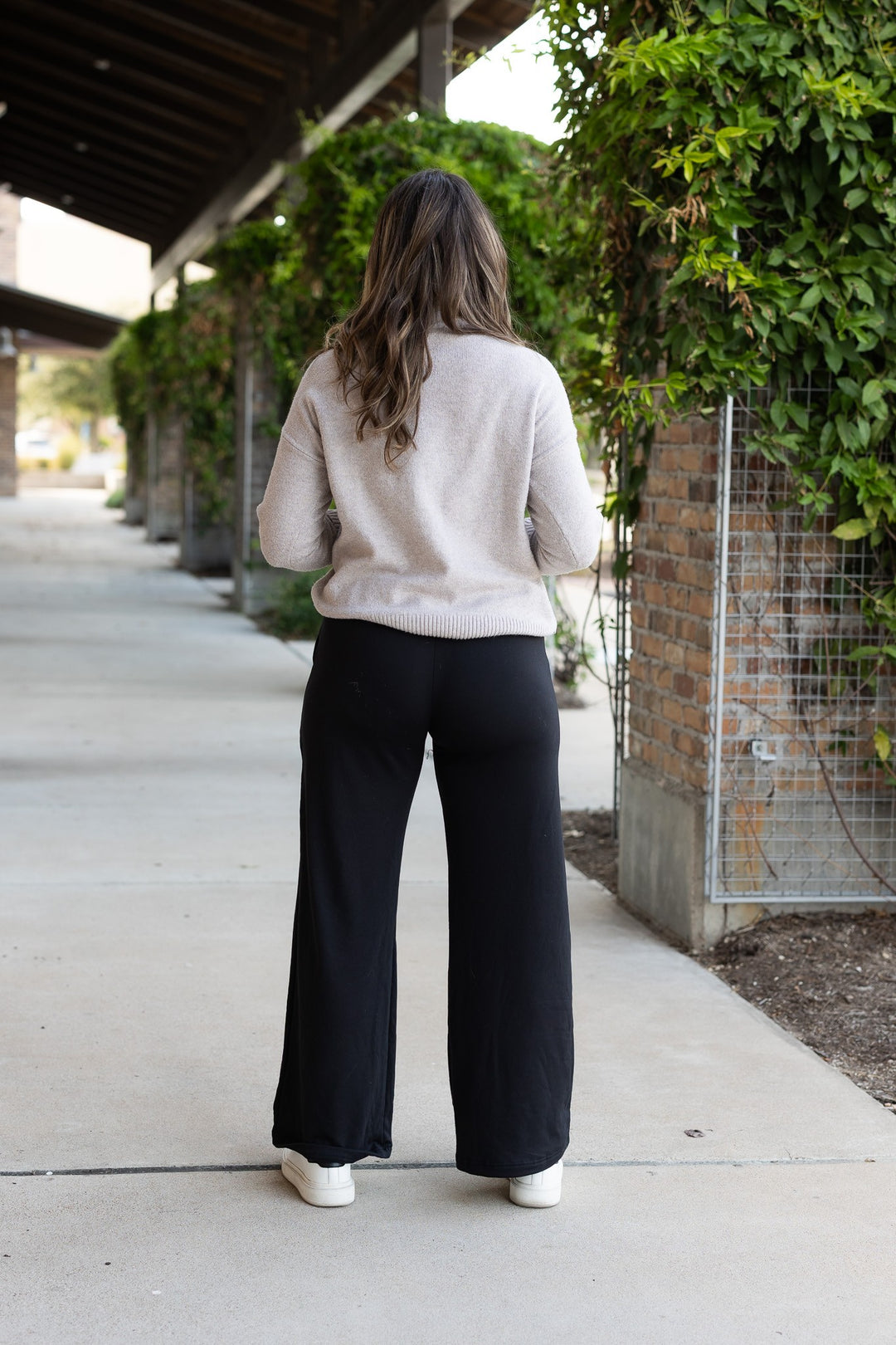 The Jenna Comfy Wide Leg Fleece Pants