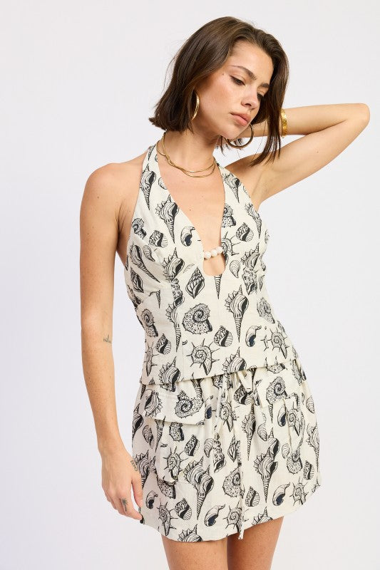 Low Rise Patched Pocket Mini Skirt