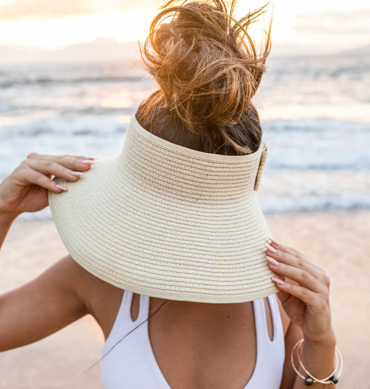 White Foldable Wide Brim Bow Visor 1