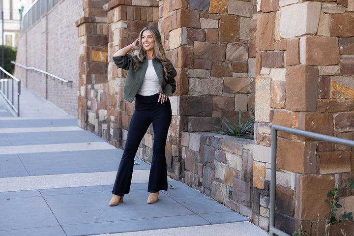 The Natalie Black Super Flare Leggings
