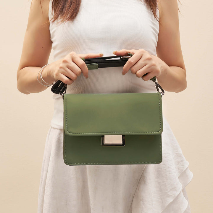 Mkf Lysandra Shoulder Bag Bya Mia K