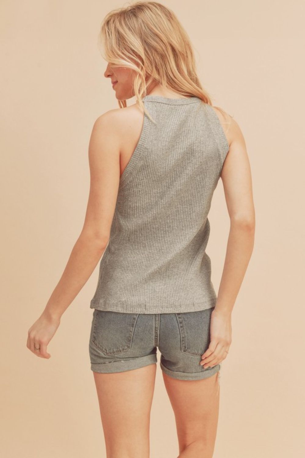 Gray Aemi Co Ribbed Round Neck Tank