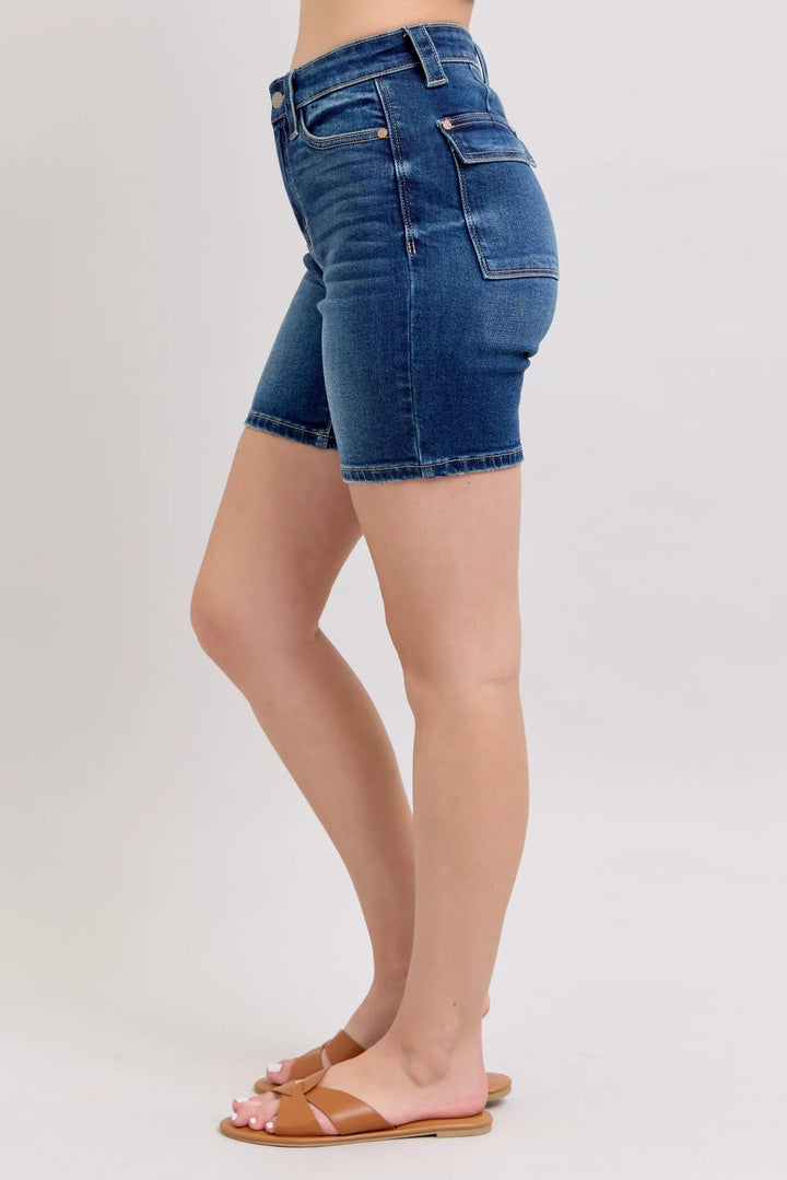 Dk Judy Blue Full Size High Waist Bermudas Jeans W Back Flap Pockets Plus Size