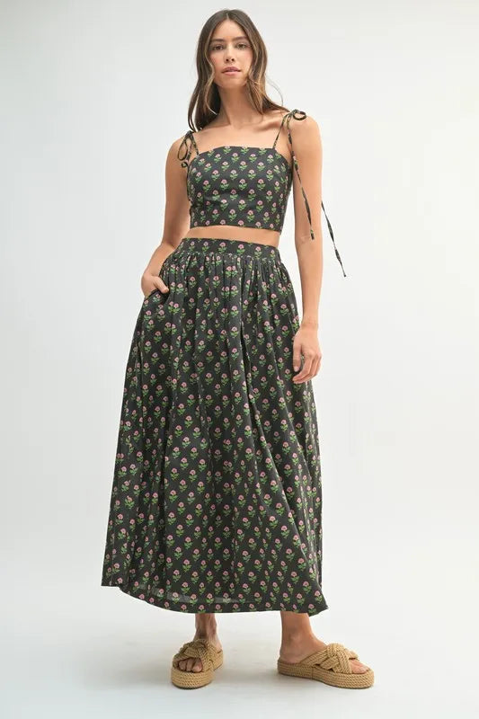 Black Mable Floral Crop Top And Skirt Set
