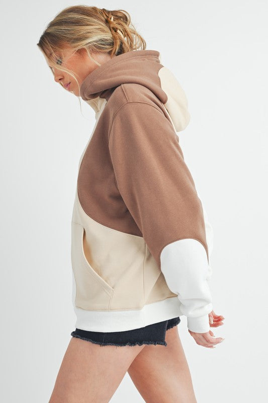 Aemi Co Color Block Hoodie With Kangaroo Pocket