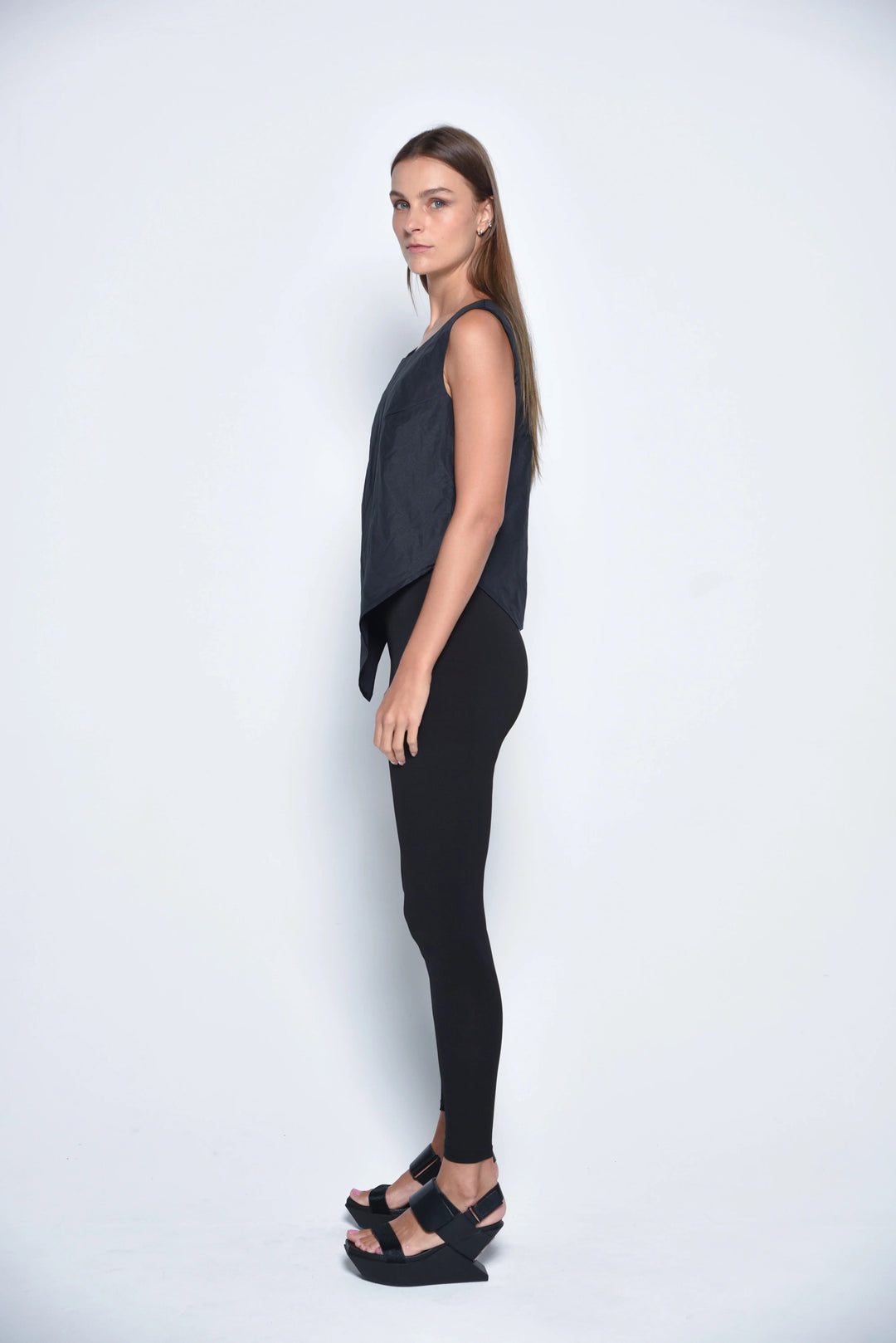 Small Uneven Hem Tank 1