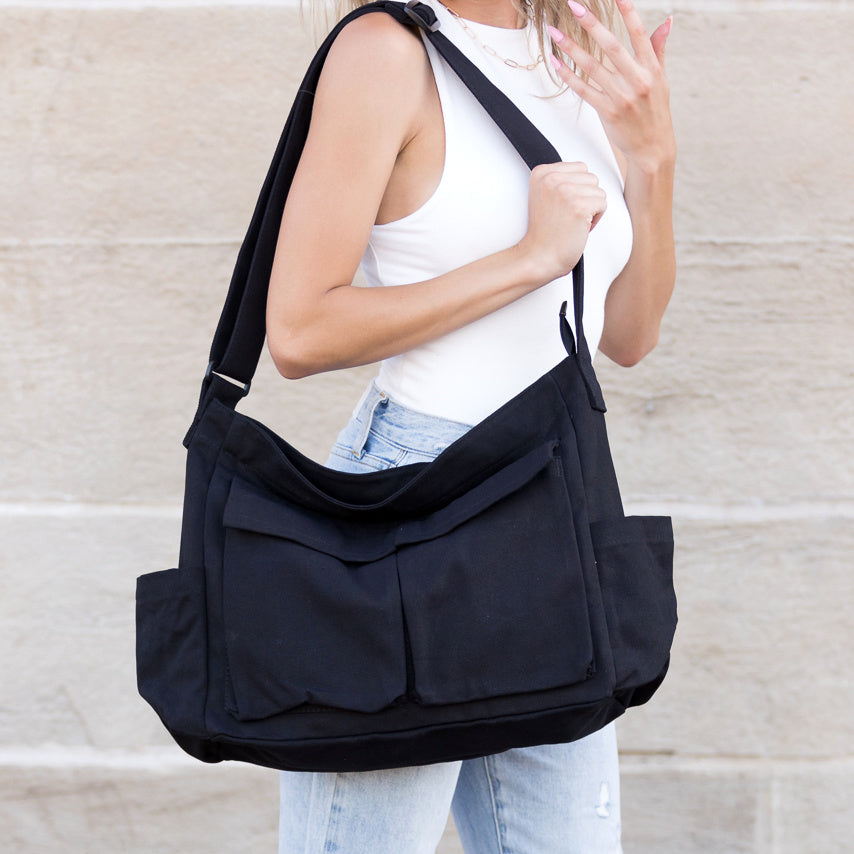 Nova Oversize Canvas Messenger Bag 1