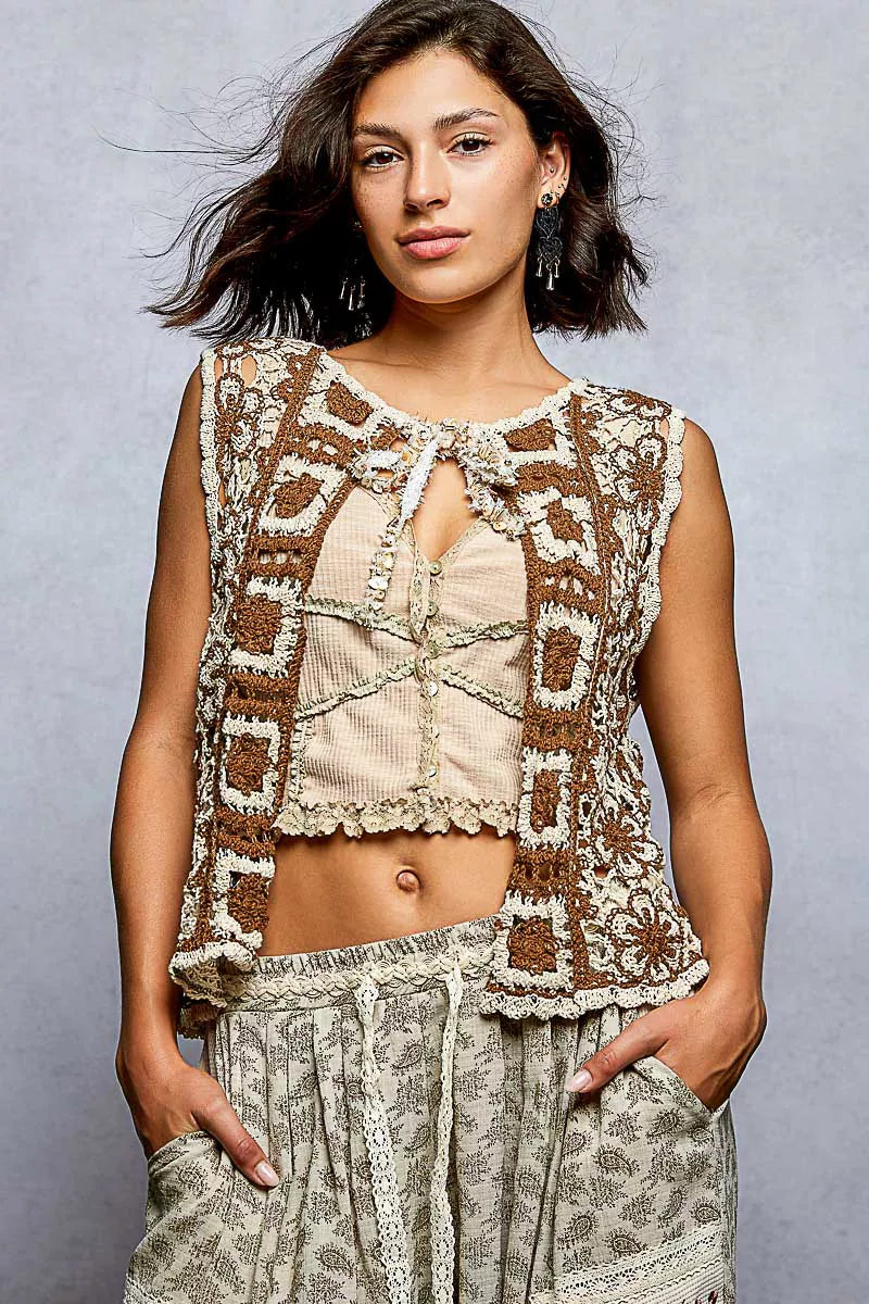 Pol Tie Front Floral Pattern Crochet Vest With Scalloped Edge 1