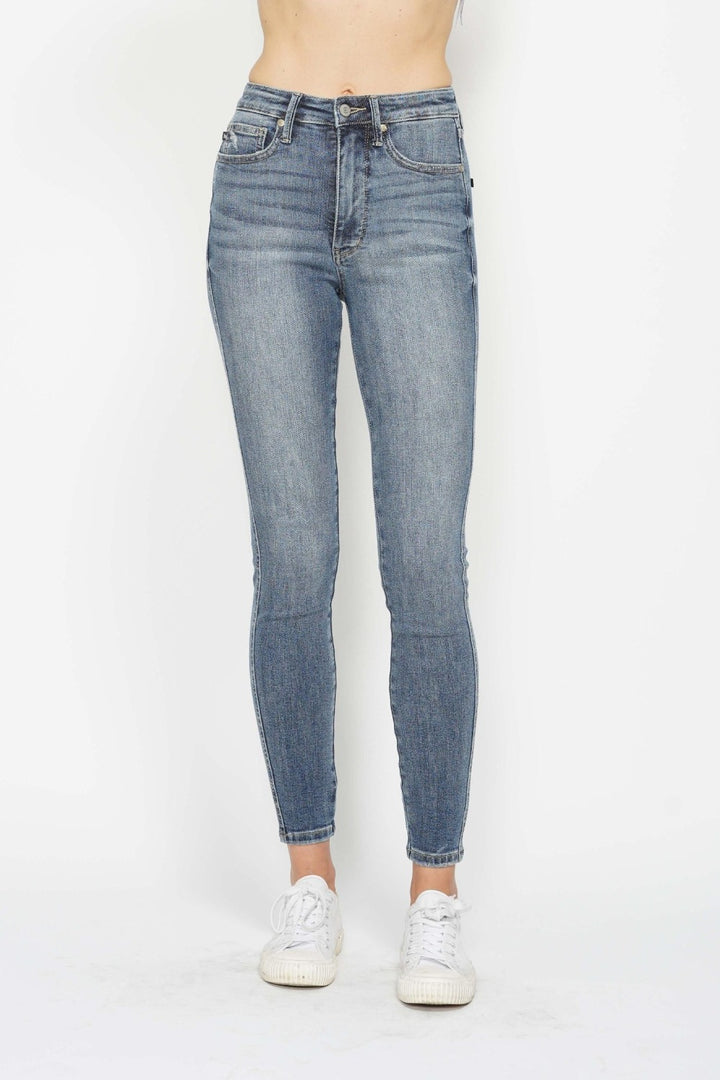 Medium Judy Blue Full Size Tummy Control Contrast Wash Skinny Jeans