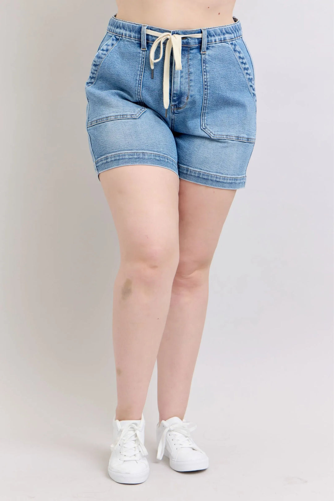 Medium Judy Blue Plus Size High Waist Vintage Wash Denim Shorts