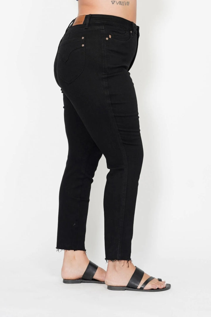 Black Judy Blue Full Size High Waisted Tummy Control Shield Pockets Skinny Jeans Plus Size