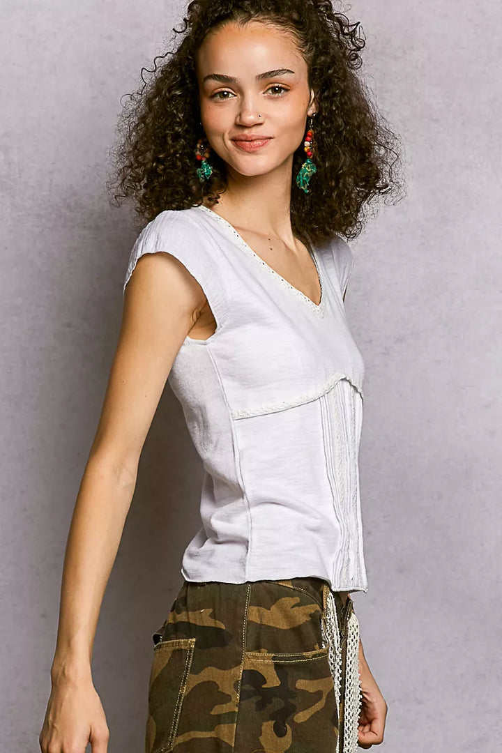Pol V Neck Lightweight Textured Short Sleeve Knit Top With Lace Trim 3