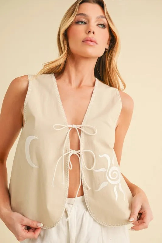 Oat Aemi Co Embroidered Tied Front Vest Coat
