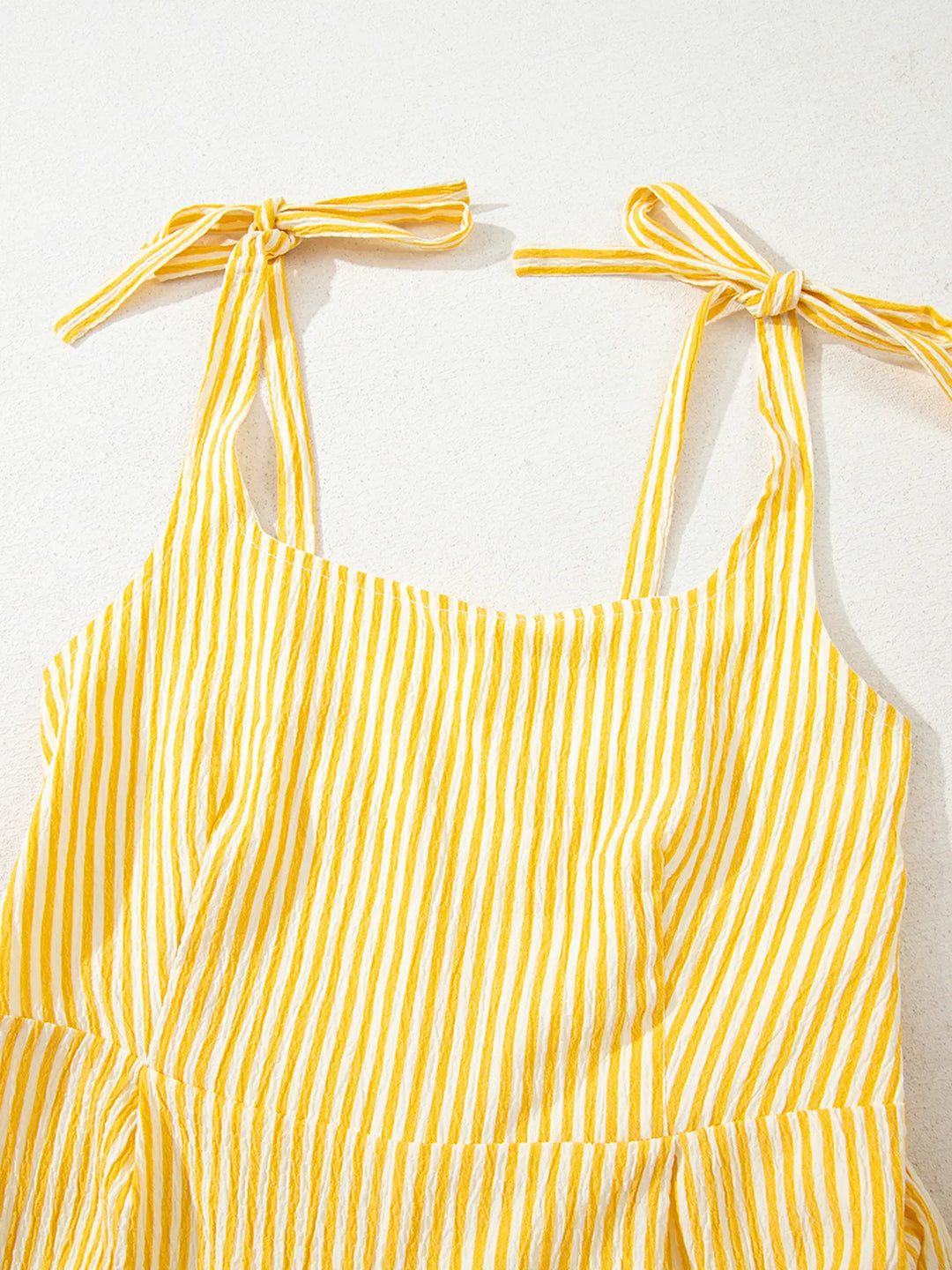 Stripe Shoulder Tie Smocked Back Casual Romper