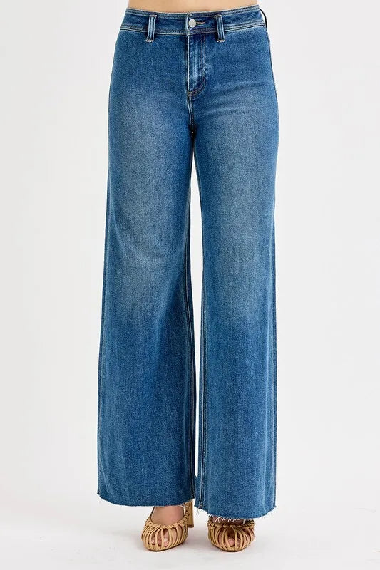 Medium Risen High Waisted Wide Leg Jeans