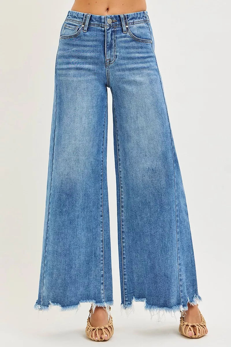Medium Risen High Rise Ankle Wide Jeans