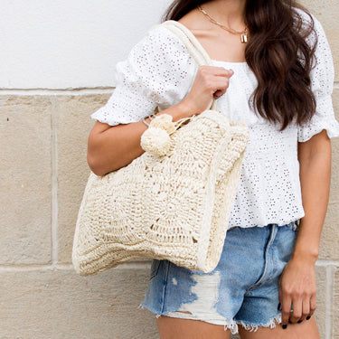 Straw Traveler Tote 1