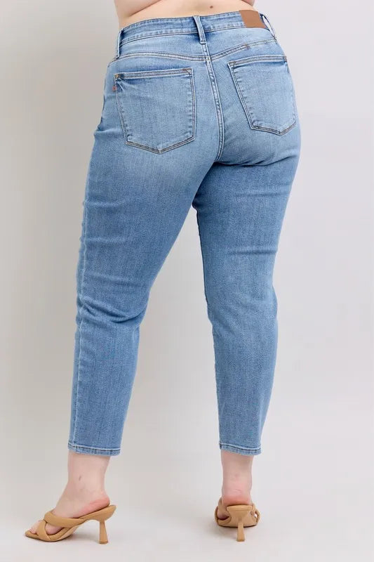 Md Judy Blue Full Size Mid Rise Vintage Wash Slim Jeans With Cell Phone Pocket Plus Size