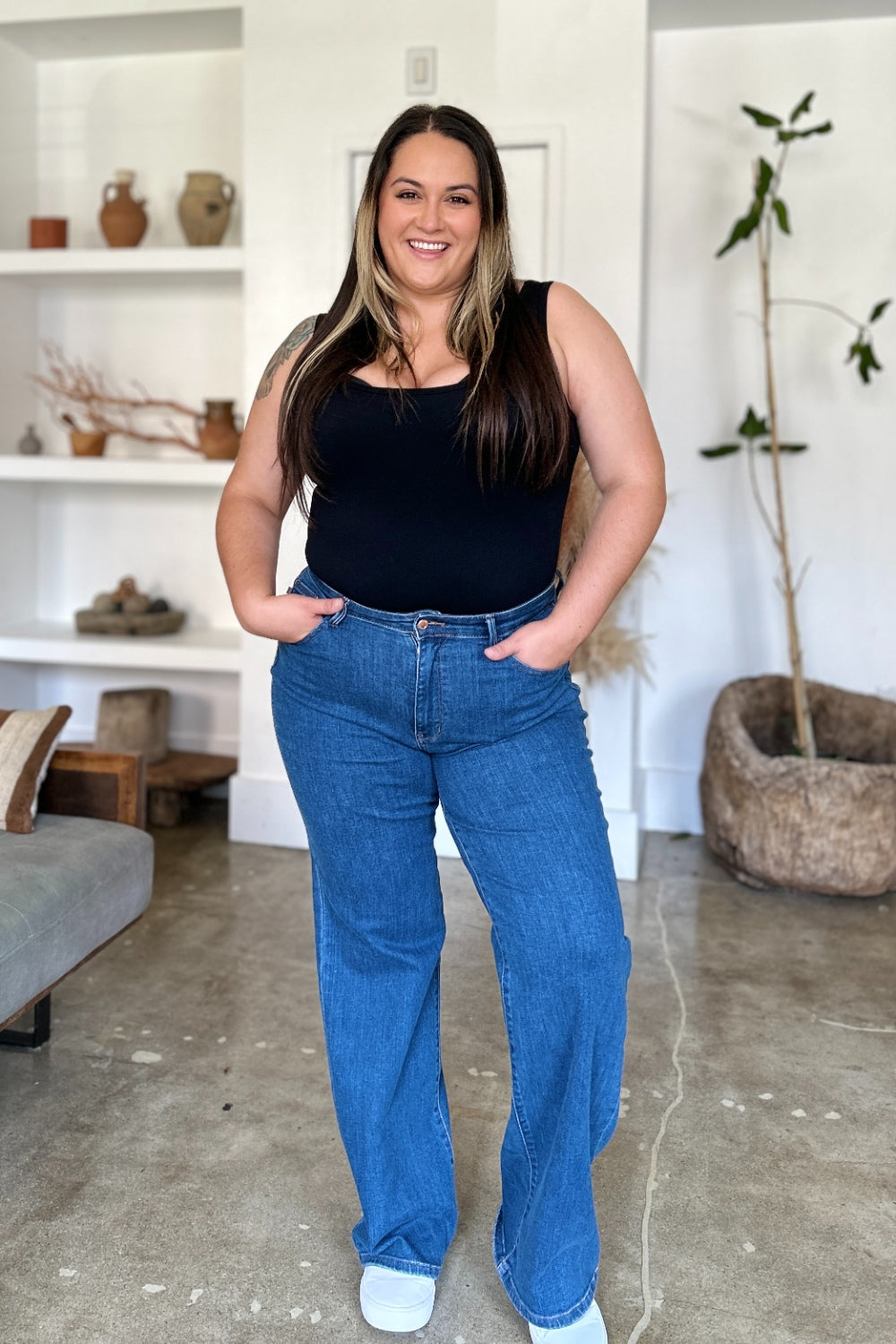 Medium Judy Blue Full Size High Rise Straight Jeans
