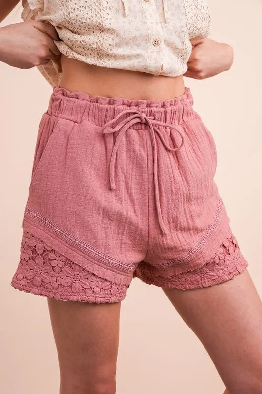 Mauve Very J Lace Contrast Detail Woven Shorts 1
