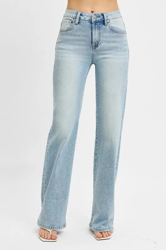 Medium Risen High Rise Wide Leg 90S Jeans