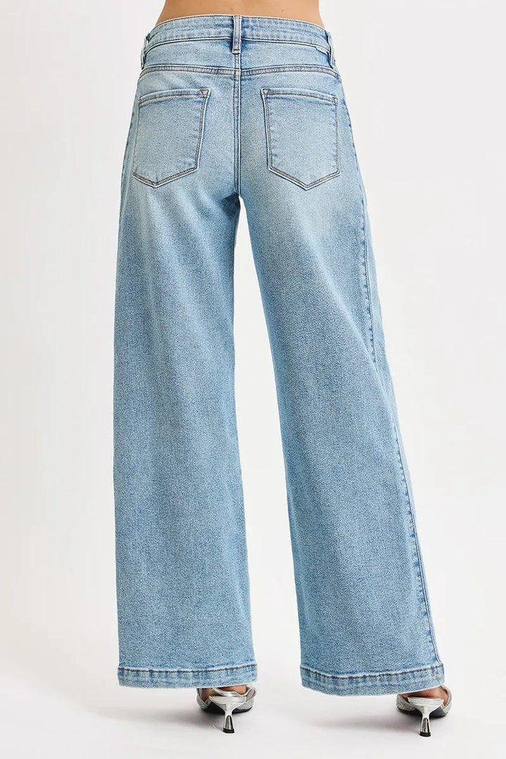 Medium Risen Mid Rise Wide Barrel Transferable Leg Snap Jeans