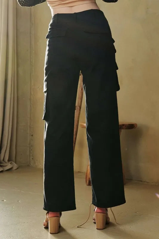 Black Davi Dani Flap Pocket Mid Rise Cargo Pants