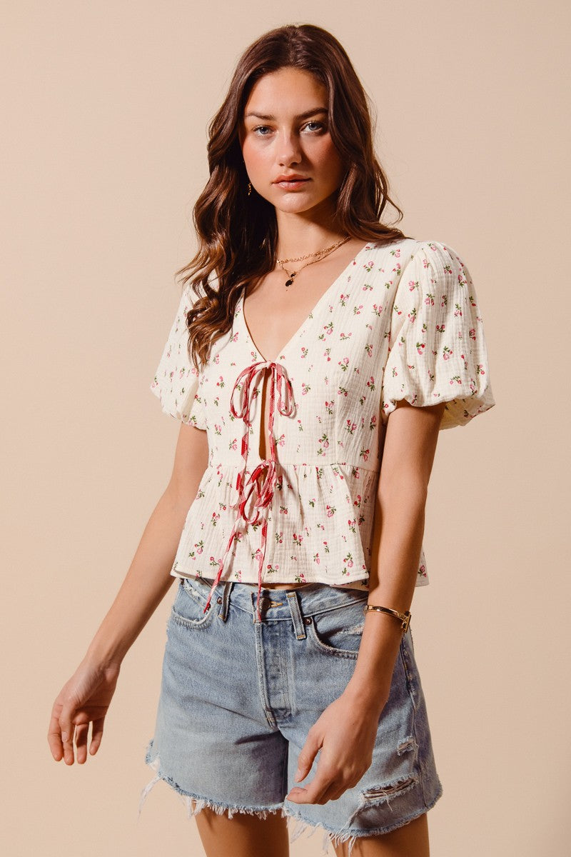 So Me Ditsy Floral Print Gauze Tie Front Blouse