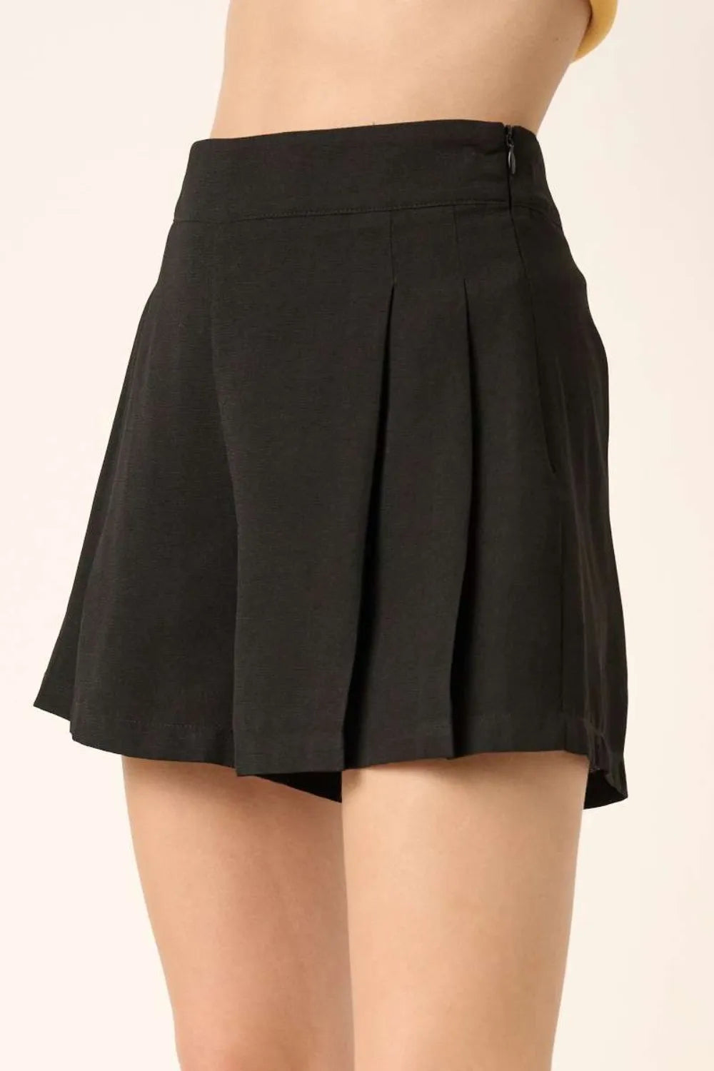 Black Mittoshop Side Invisible Zipper Pleated Shorts
