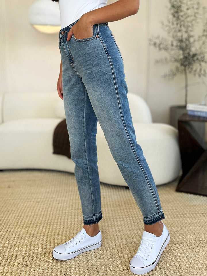 Medium Judy Blue Full Size Mid Rise Rigid Magic Release Hem Jeans