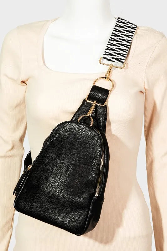Black Fame Single Strap Faux Leather Sing Bag