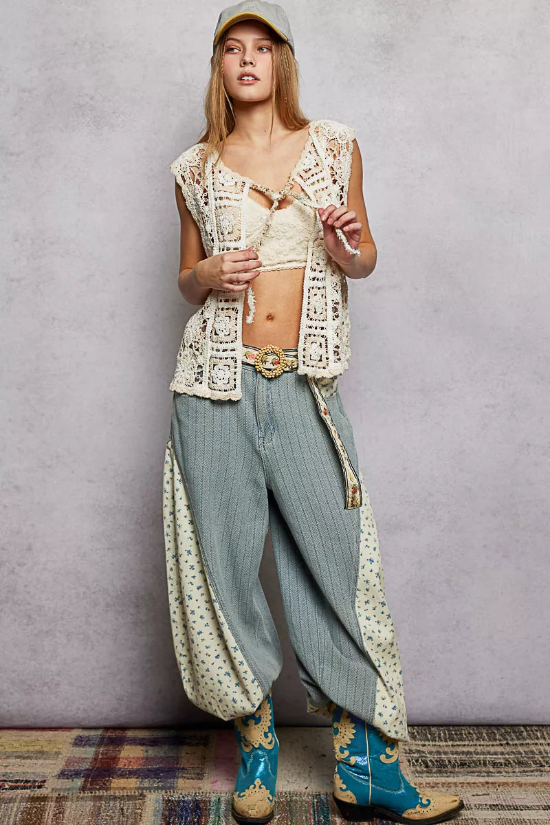 Pol Tie Front Floral Pattern Crochet Vest With Scalloped Edge 2