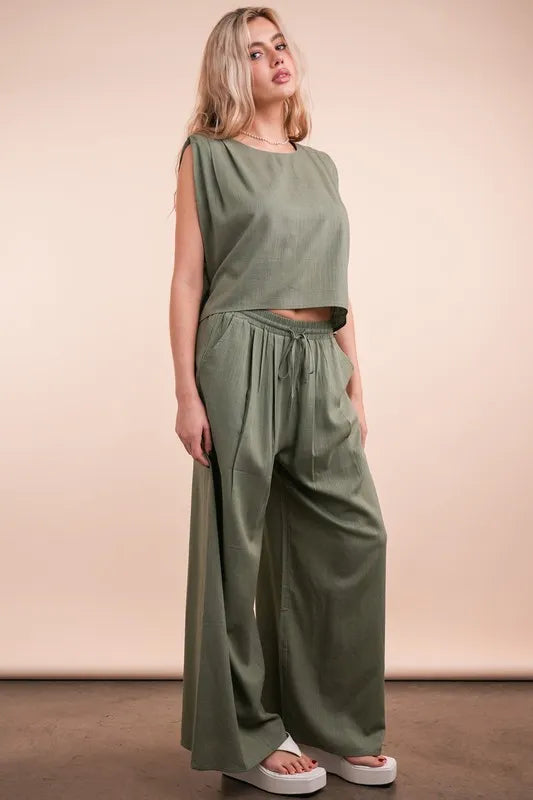 Olive Very J Solid Woven Top Pants Set 1