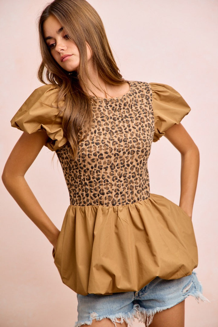 Bibi Rib Texture Leopard Puff Sleeves Bubble Peplum Top