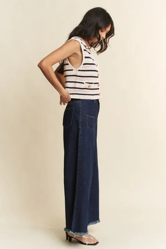 Davi Dani Sleeveless Cropped Striped Sweater Knit Vest Top