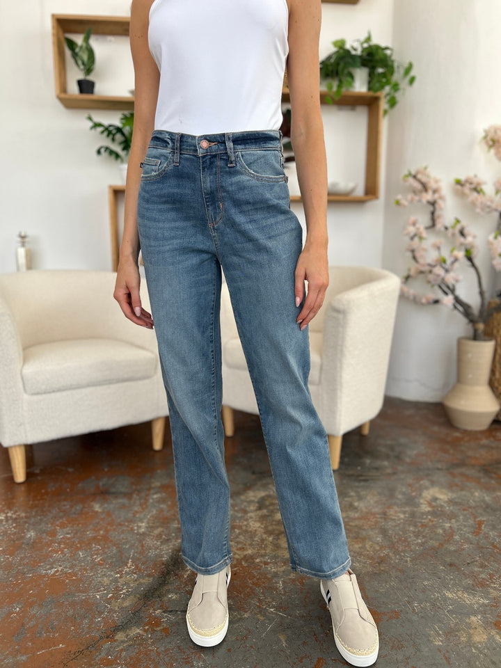 Medium Judy Blue Full Size High Waist Straight Jeans
