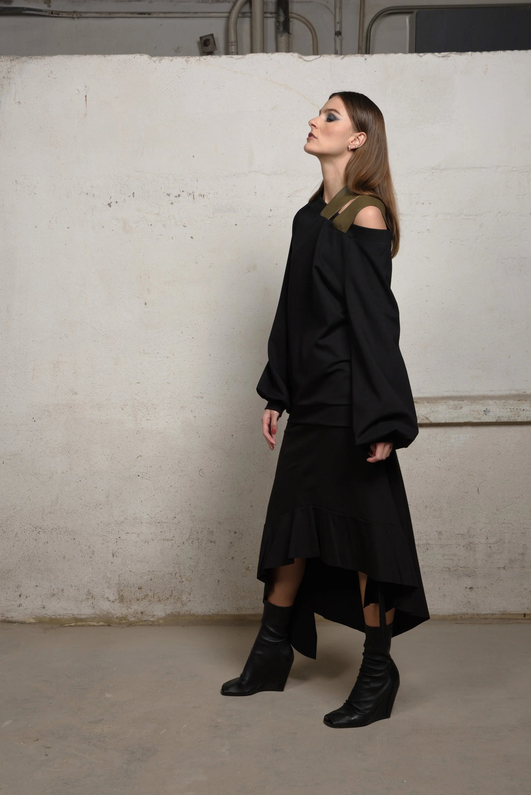 Small Asymmetrical Jumper