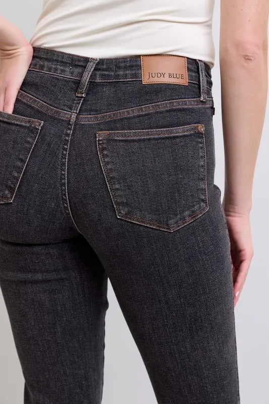 Bk Judy Blue Full Size Mid Rise Tummy Control Slim Jeans Plus Size
