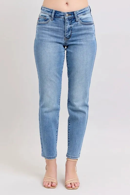 Md Judy Blue Full Size Mid Rise Vintage Wash Slim Jeans With Cell Phone Pocket Plus Size