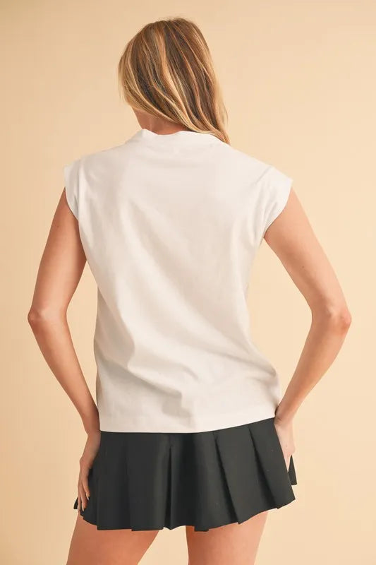 White Aemi Co Solid Color Round Neck Tank