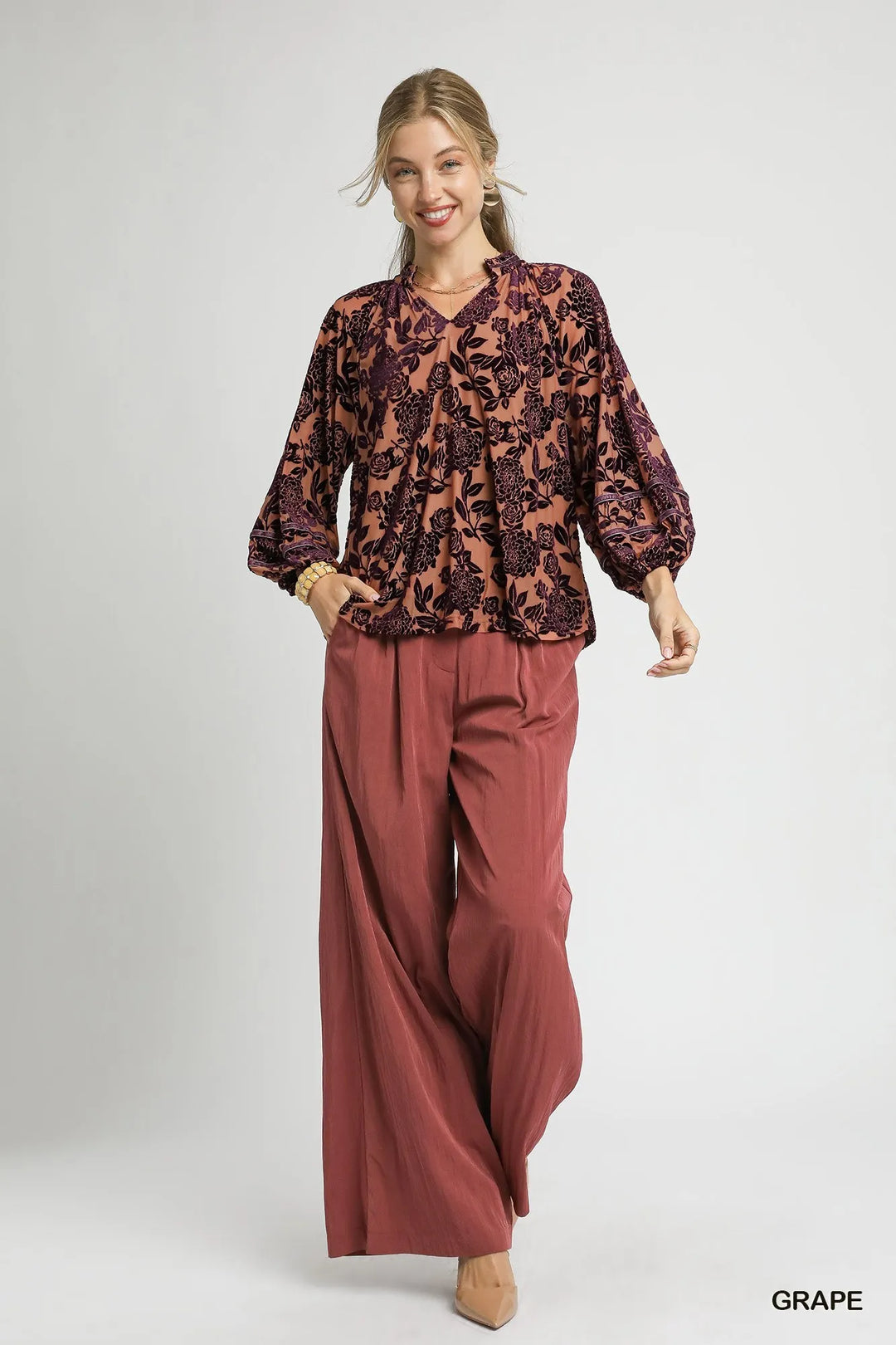 Umgee Floral Velvet Blouse With Balloon Sleeves 1