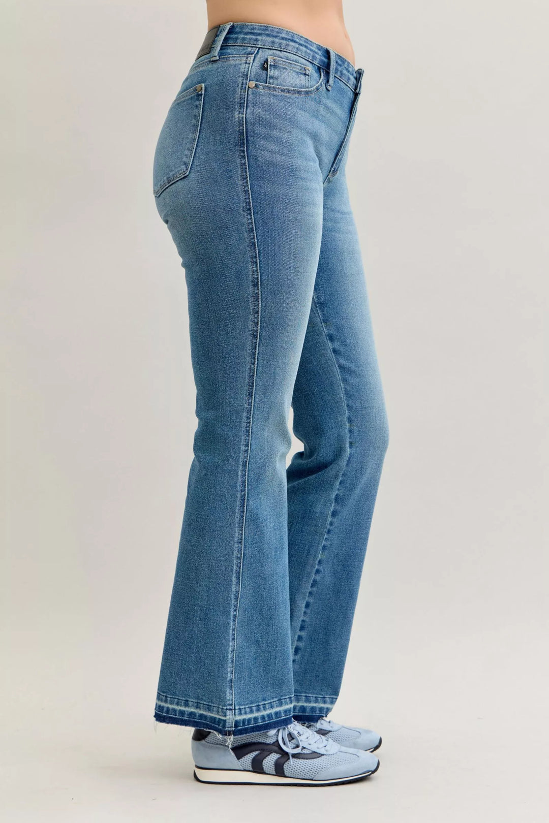 Md Judy Blue Full Size Mid Rise Slim Bootcut Tummy Control Release Hem Jeans Plus Size