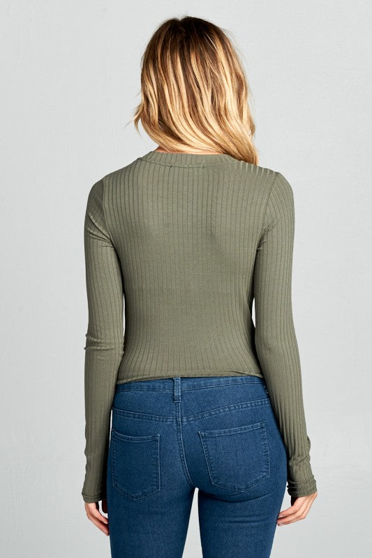 Gy Round Neck Long Sleeve Knit Crop Top 2
