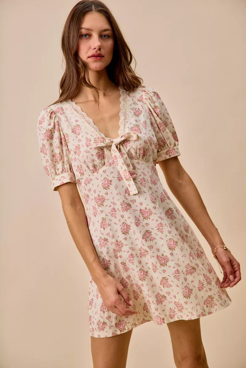 Cream So Me Floral Lace Trimed Short Sleeves Mini Dress