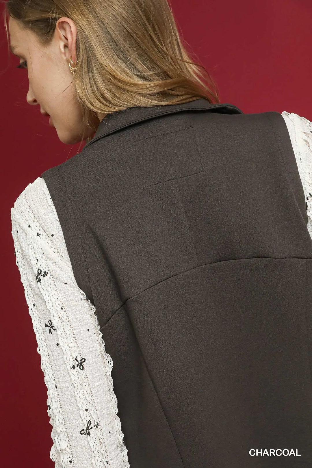 Umgee Zip Front Fitted Vest With Pockets