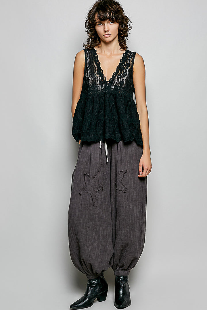 Pol Deep V Neck Scalloped Lace Sleeveless Top