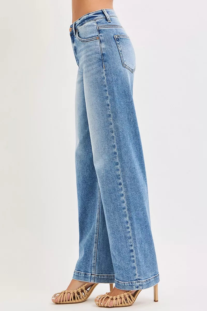 Medium Risen High Rise Wide Baggy Jeans